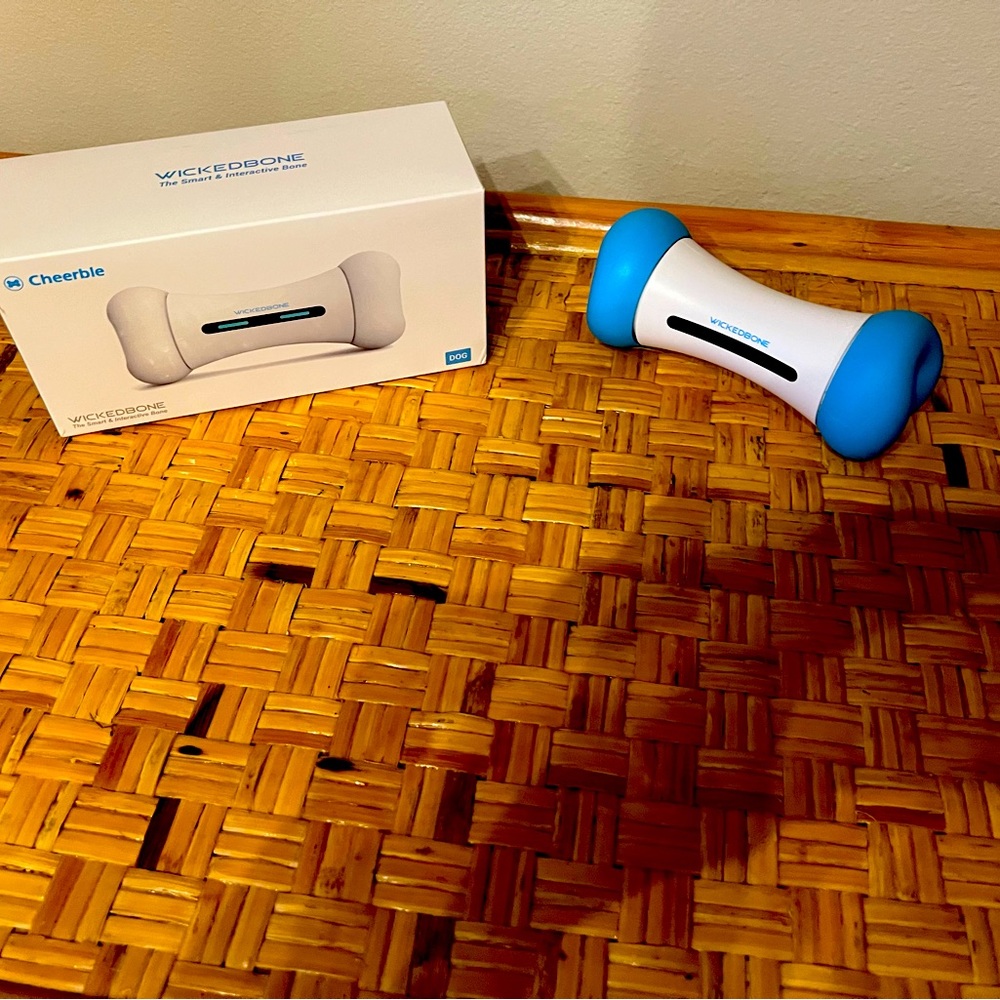 BRAND NEW Wickedbone: World's First Smart Interactive Bluetooth Dog Toy